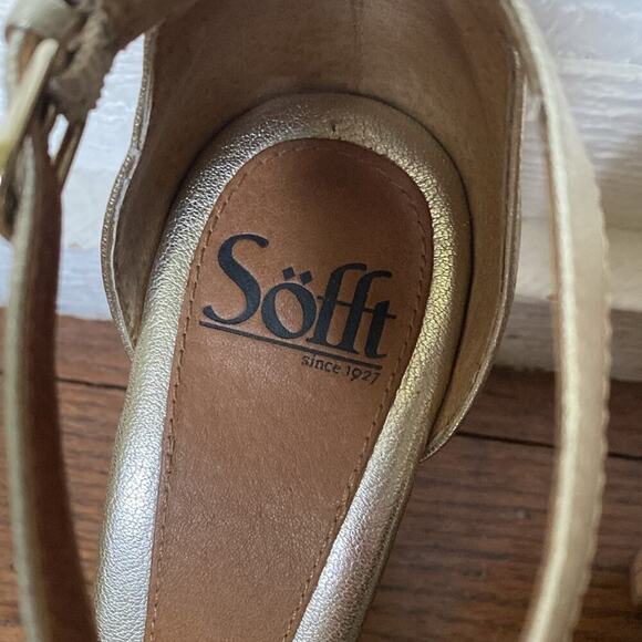 Sofft Women’s St.‎ Germain metallic gold floral Strappy platform heel sandals - Picture 4 of 9